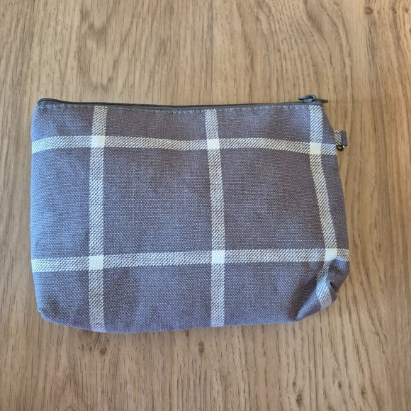 NWOT Thirty-One Grey Window Pane Check Make Up Cosmetic Bag - Picture 2 of 5